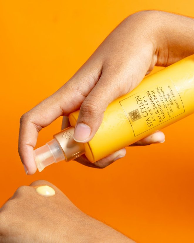 2-in-1 Deep Cleanser + Facial Treatment Masque SAL & SAFFRON -100ml