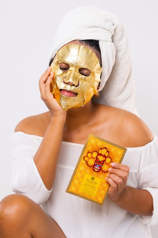 Vitamin E Rich Dry Skin Treatment Gold Facial - SAL & SAFFRON 25g
