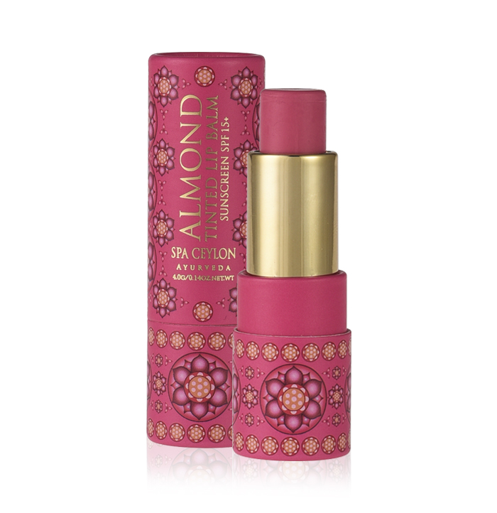 Almond Tónující Balzám na Rty Lotus